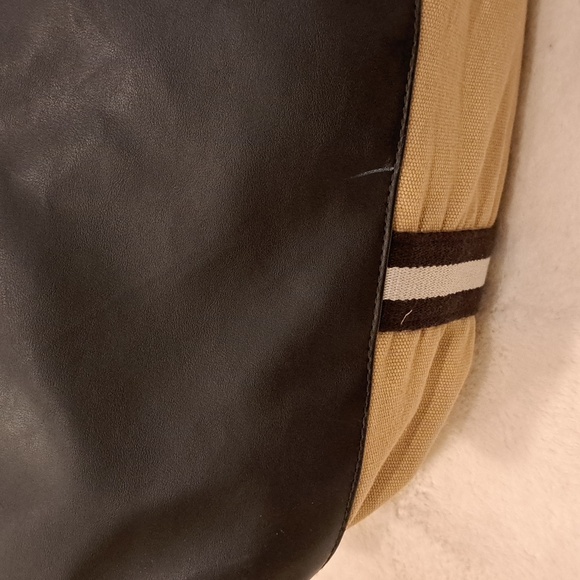 Heritage Supply Company Duffel Bag - Picture 15 of 15